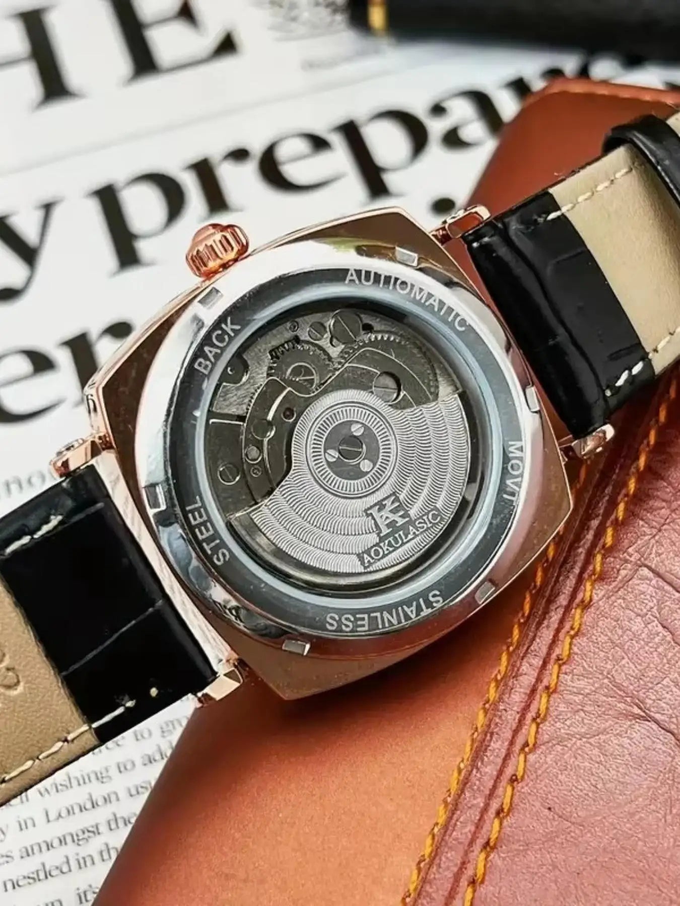 [Fashionable Men's Mechanical Watch] a Stylish and Versatile High-Value Vintage Mechanical Watch Featuring a Skeleton Dial, Hollow Design, and Alloy Case - an Elegant Men's Watch Suitable for Both Business and Casual Wear.