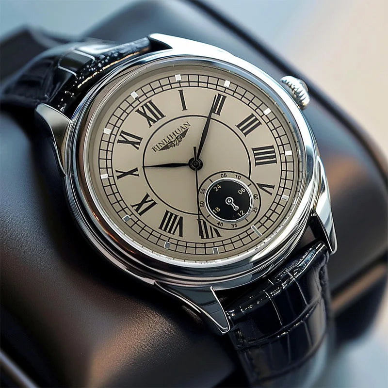 Men's watch, classic handsome fashion casual quartz watch detail view