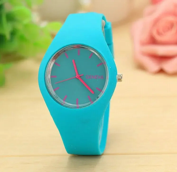 Women Watches Famous Brand Quartz Watch Women Fashion Casual Sports Silicone Wristwatch Hot Kobiet Zegarka
