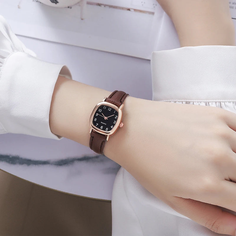 Women's Watch Fashion Small Arabic Quartz Watches Leather Band Wristwatches detail view