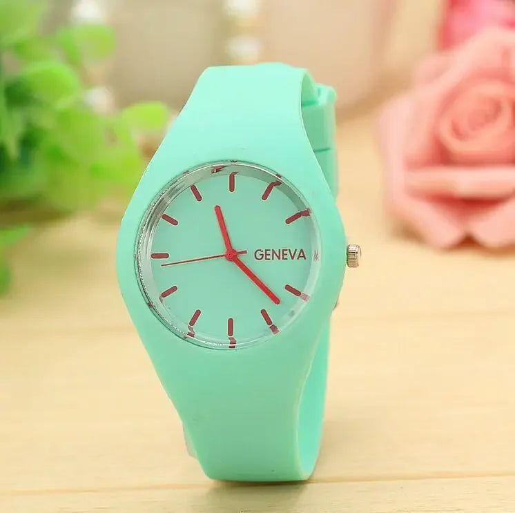Women Watches Famous Brand Quartz Watch Women Fashion Casual Sports Silicone Wristwatch Hot Kobiet Zegarka